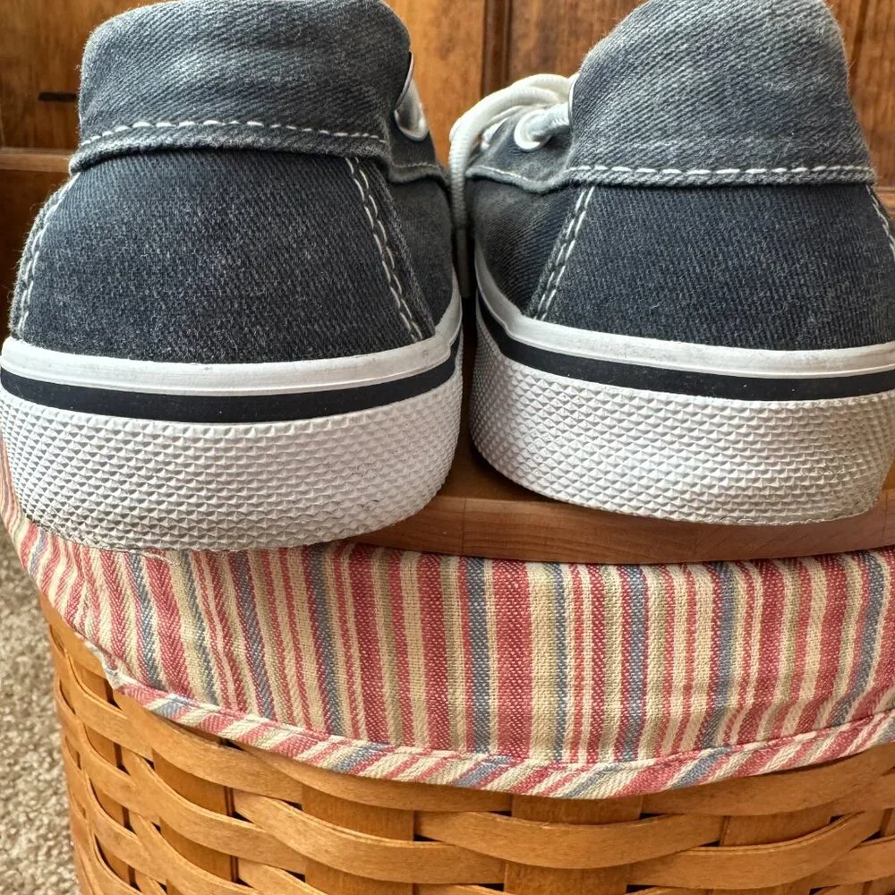 Thom McAn Navy Blue Burnham Canvas Boat Shoes Size 9M